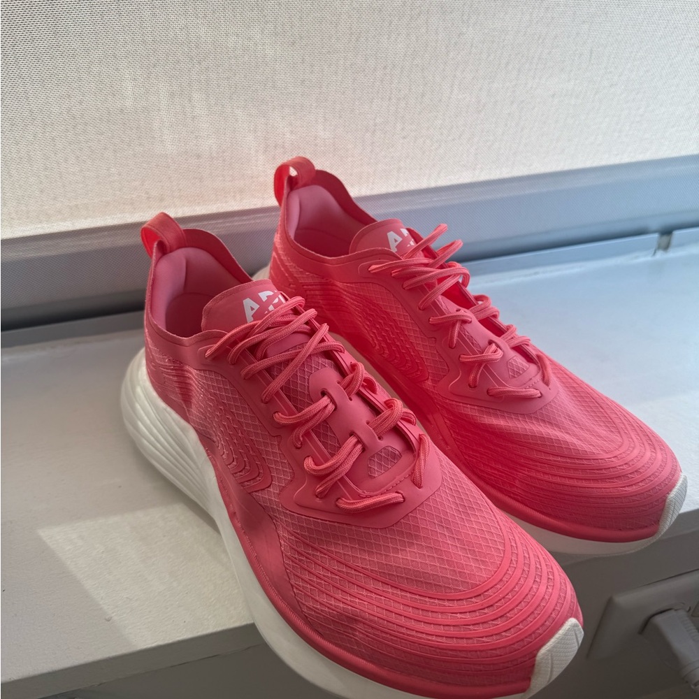 APL Women's Streamline Coral Sneakers